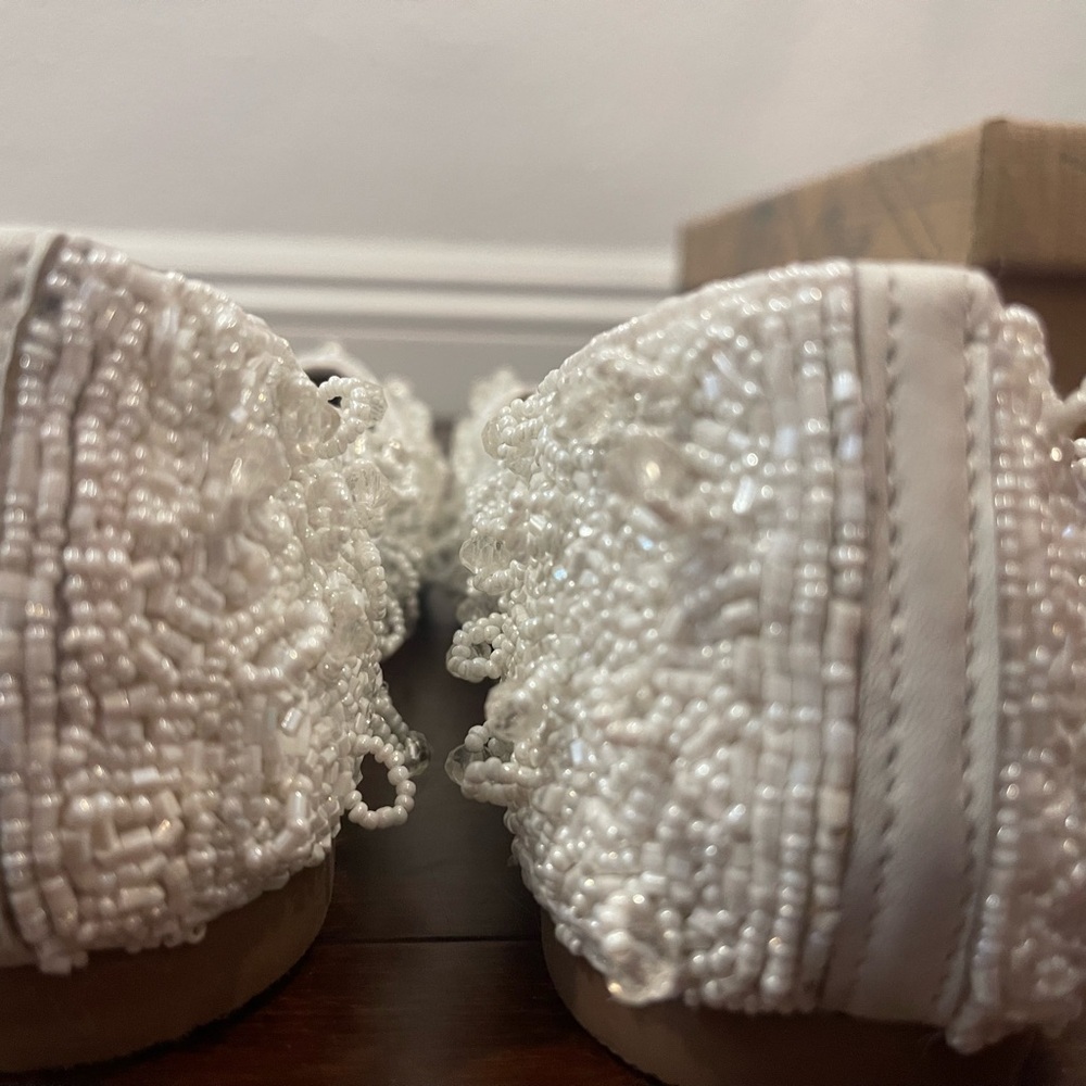 nwt nwb Free People White beaded weekends out embellished Flats - Picture 4 of 10